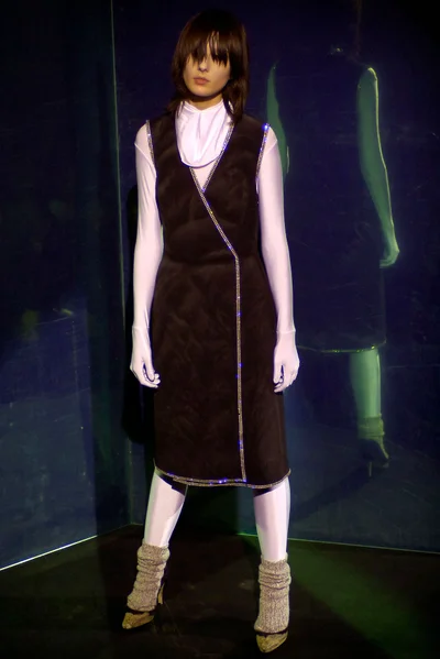 Look 19